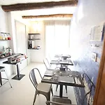 Relais Piazza Del Plebiscito Nocleg ze śniadaniem 4*