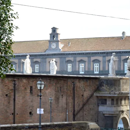 Relais Piazza Del Plebiscito