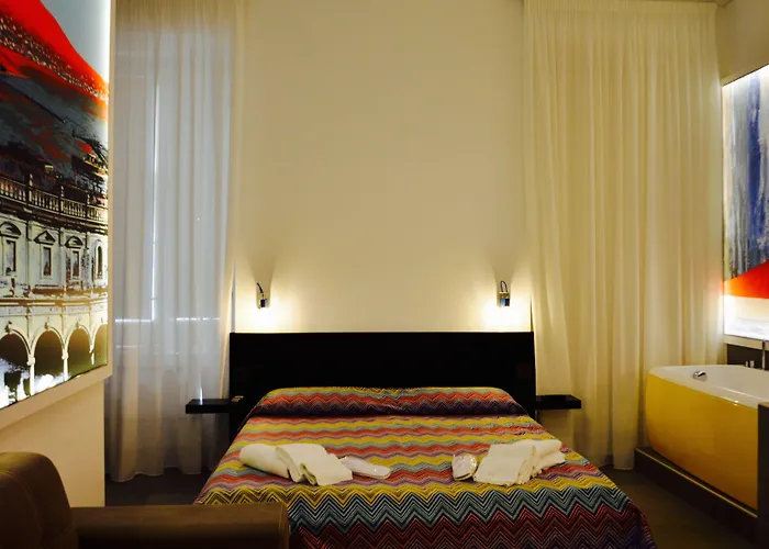 Relais Piazza Del Plebiscito Νάπολη