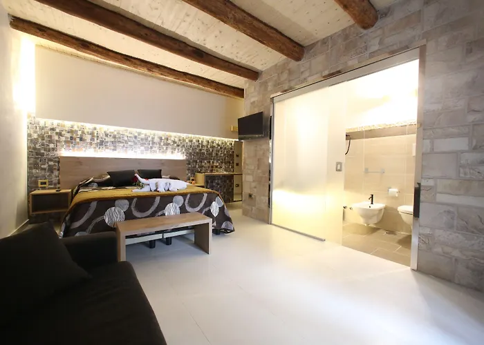 Relais Piazza Del Plebiscito