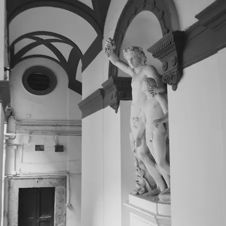 Relais Piazza Del Plebiscito 3* Neapel