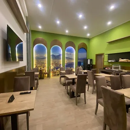 Relais Piazza Del Plebiscito 3*