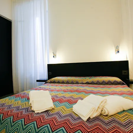 Relais Piazza Del Plebiscito 3*