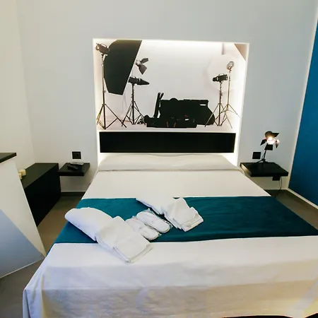 Relais Piazza Del Plebiscito 3* ナポリ