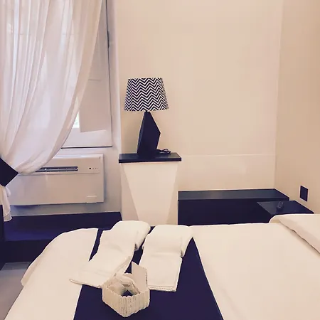 Relais Piazza Del Plebiscito Bed and Breakfast