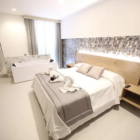 Relais Piazza Del Plebiscito ナポリ