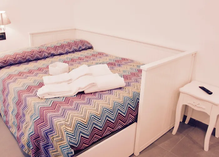 Relais Piazza Del Plebiscito B&B 3*