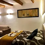 Relais Piazza Del Plebiscito Bed and breakfast Nápoles