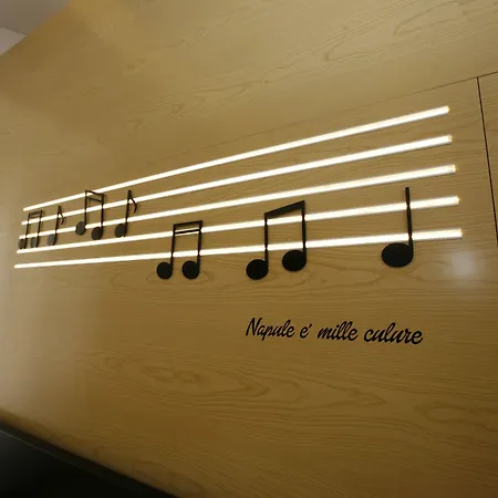Relais Piazza Del Plebiscito Bed & Breakfast Neapol
