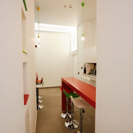 Relais Piazza Del Plebiscito 4*