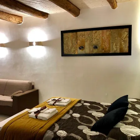 Bed & Breakfast Relais Piazza Del Plebiscito 4*